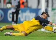 巴特勒连续二十场比赛得分超过重要助攻，西班牙队不断突破！赢得满堂喝彩