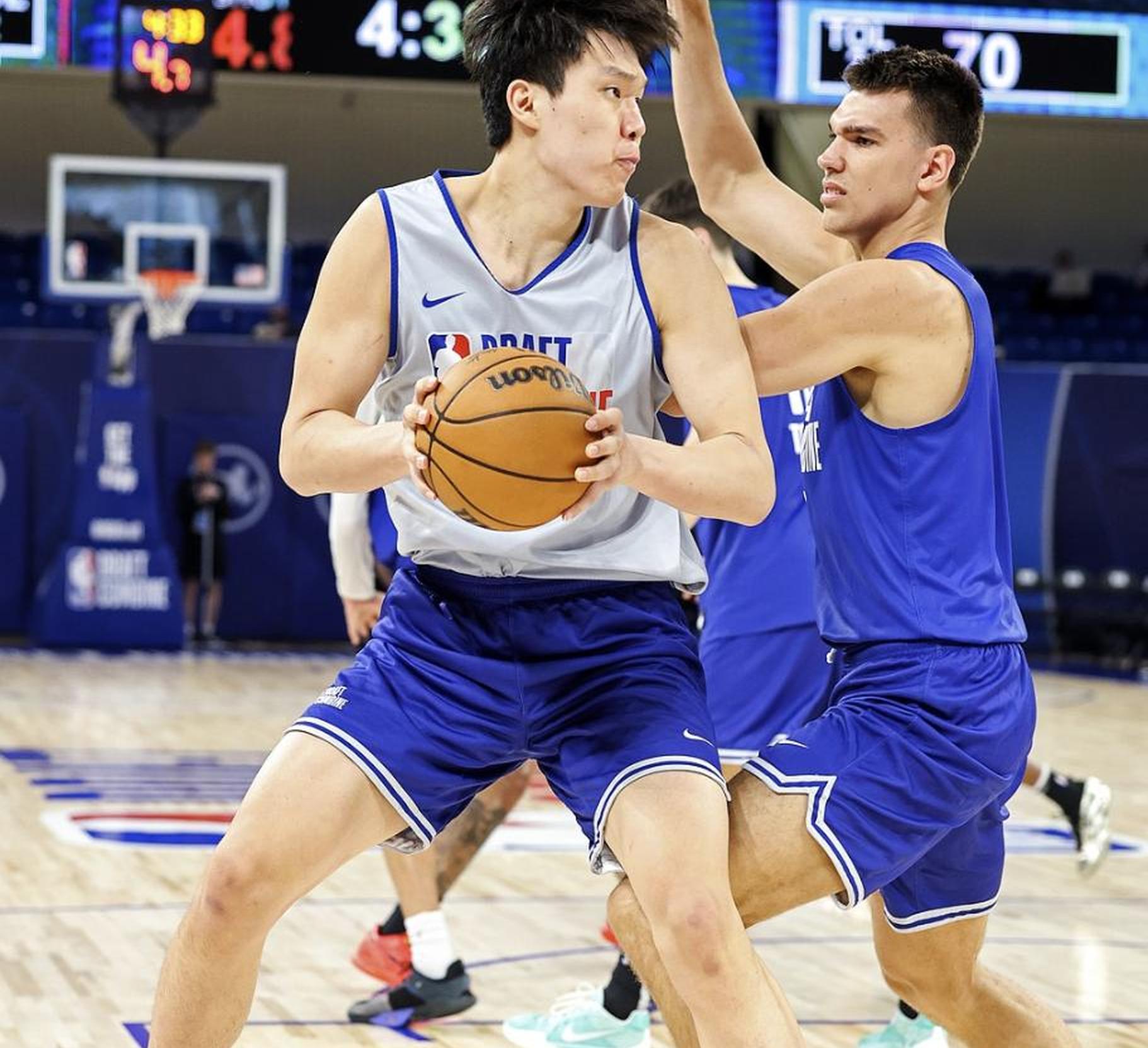 波尔津吉斯险胜雄鹿，命运悬念关键表现点燃全场！